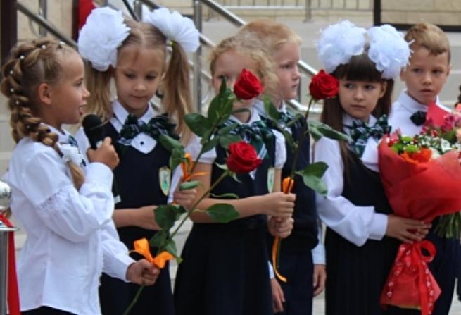 Фото Школьная форма в 2021 году – как одевают детей в элитных гимназиях Новосибирска 4
